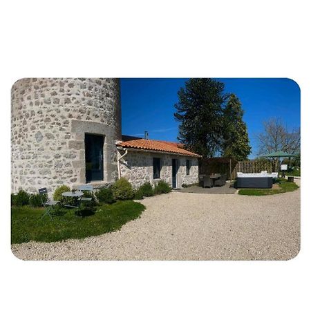 Loue Ancien Moulin A Vent Avec Piscine Et Jacuzzi Villa Neuvy-Bouin Buitenkant foto